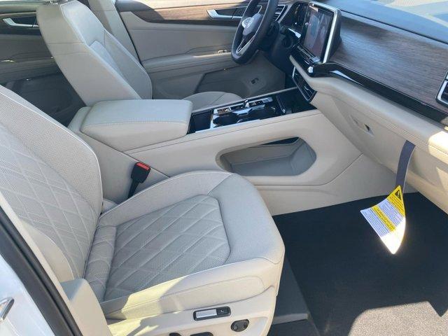 new 2025 Volkswagen Atlas car, priced at $54,804