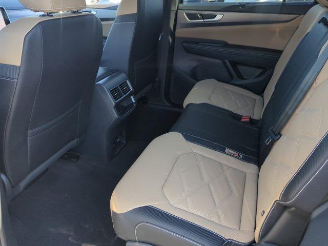 new 2026 Volkswagen Atlas Cross Sport car, priced at $46,121