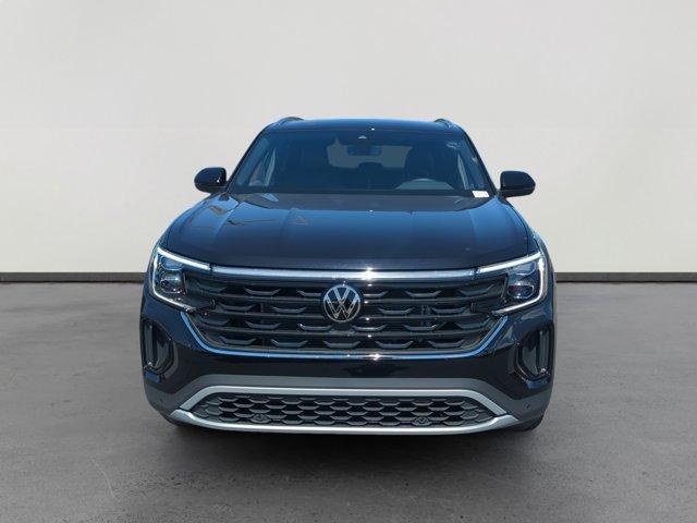 new 2026 Volkswagen Atlas Cross Sport car, priced at $43,862