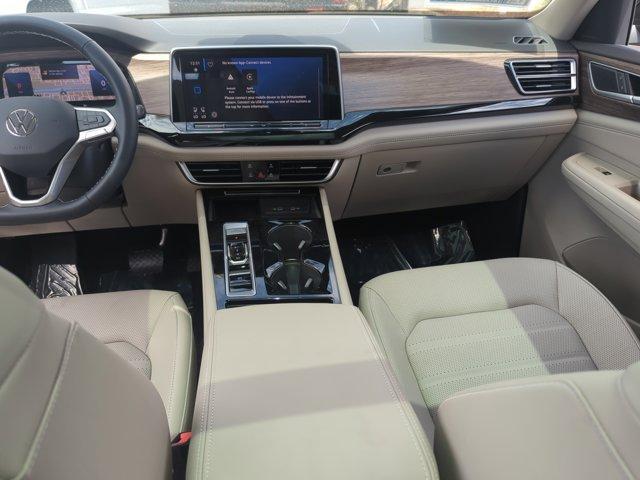 new 2025 Volkswagen Atlas car, priced at $43,804