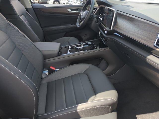 new 2026 Volkswagen Atlas car, priced at $48,821