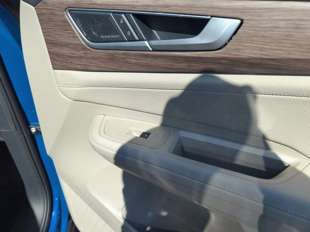 new 2026 Volkswagen Atlas car, priced at $54,638