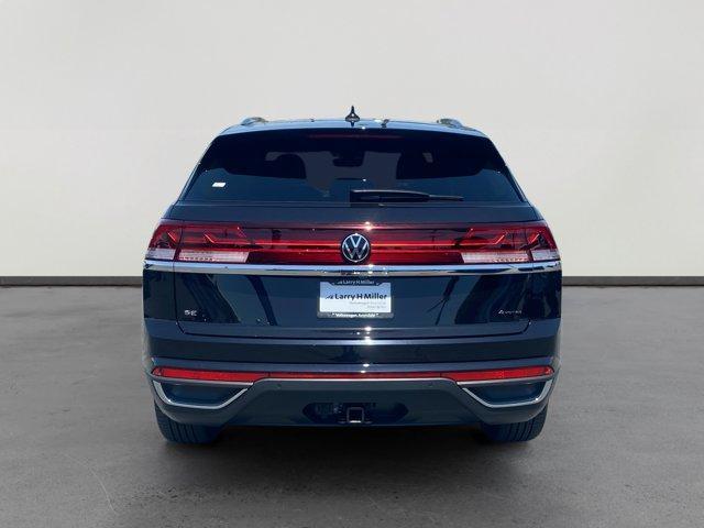 new 2025 Volkswagen Atlas Cross Sport car, priced at $44,121