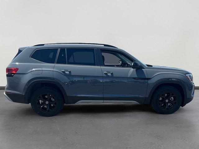 new 2025 Volkswagen Atlas car, priced at $46,514