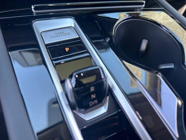 new 2025 Volkswagen Atlas car, priced at $46,514