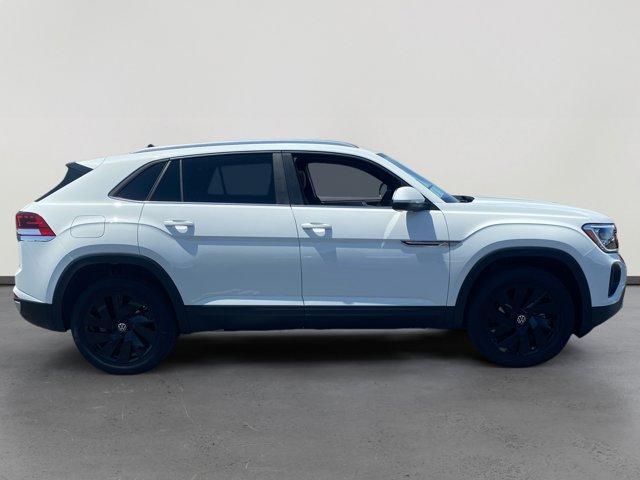 new 2025 Volkswagen Atlas Cross Sport car, priced at $42,518