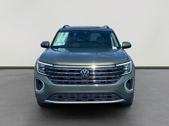 new 2025 Volkswagen Atlas car, priced at $44,019