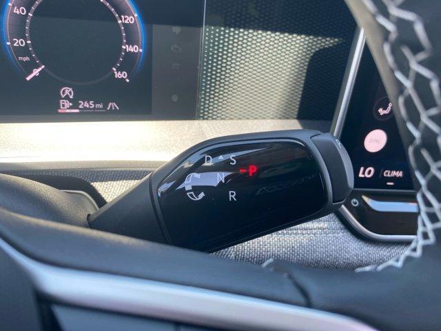 new 2025 Volkswagen Tiguan car, priced at $29,289