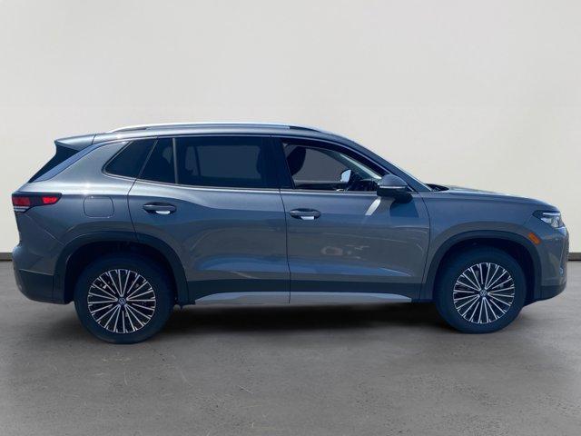 new 2025 Volkswagen Tiguan car, priced at $29,289