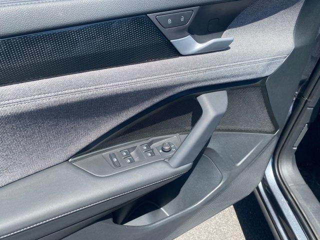 new 2025 Volkswagen Tiguan car, priced at $29,289