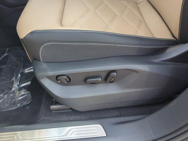 new 2026 Volkswagen Atlas Cross Sport car, priced at $43,241