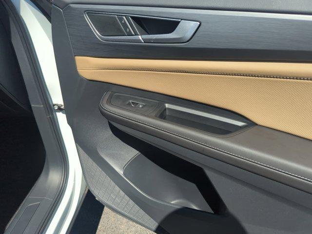 new 2026 Volkswagen Atlas Cross Sport car, priced at $38,544