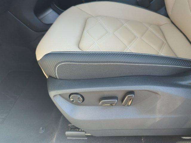 new 2026 Volkswagen Atlas Cross Sport car, priced at $38,544