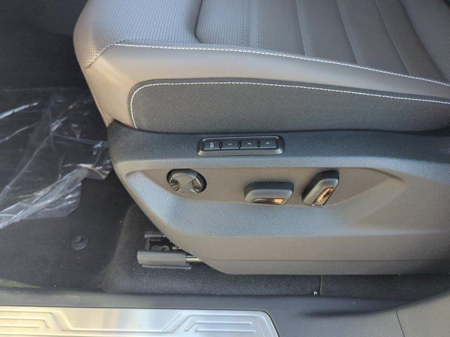 new 2026 Volkswagen Atlas car, priced at $49,388