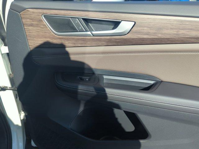 new 2026 Volkswagen Atlas car, priced at $49,388