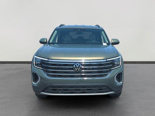 new 2025 Volkswagen Atlas car, priced at $45,665