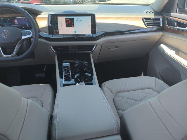 new 2025 Volkswagen Atlas car, priced at $45,665