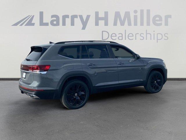 new 2025 Volkswagen Atlas car, priced at $42,991