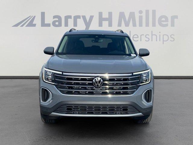 new 2025 Volkswagen Atlas car, priced at $42,991