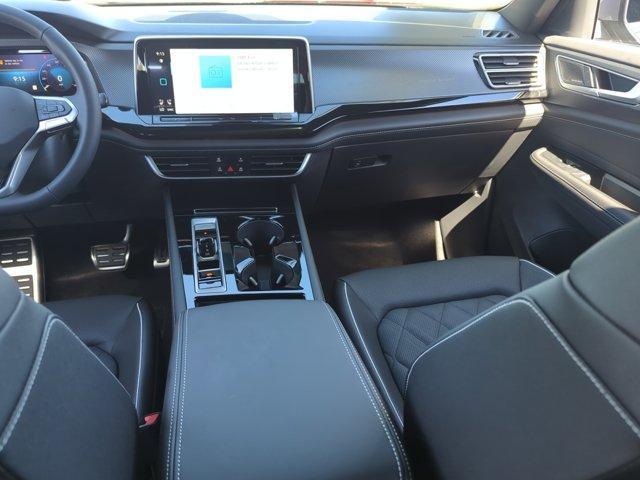 new 2026 Volkswagen Atlas Cross Sport car, priced at $54,251