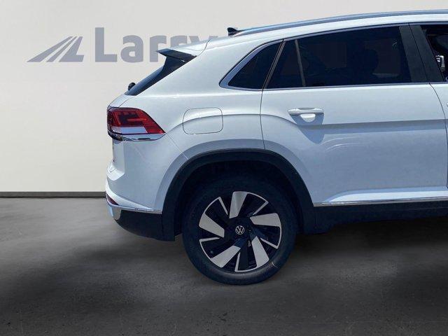 new 2024 Volkswagen Atlas Cross Sport car, priced at $45,915