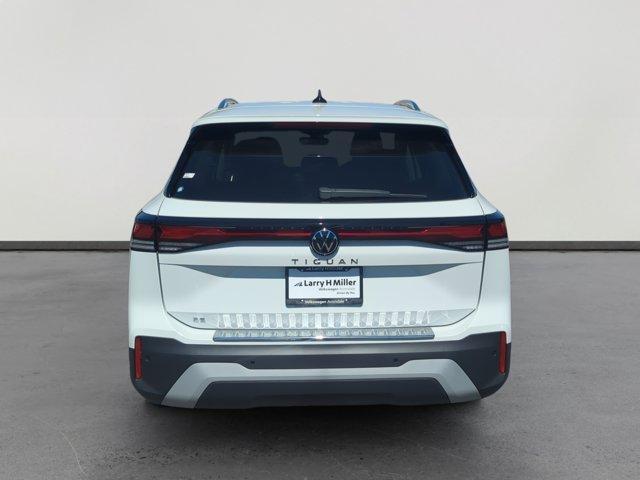 new 2025 Volkswagen Tiguan car, priced at $33,470