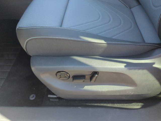 new 2025 Volkswagen Tiguan car, priced at $33,470