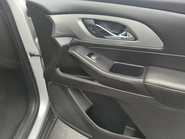 used 2021 Chevrolet Traverse car, priced at $19,898