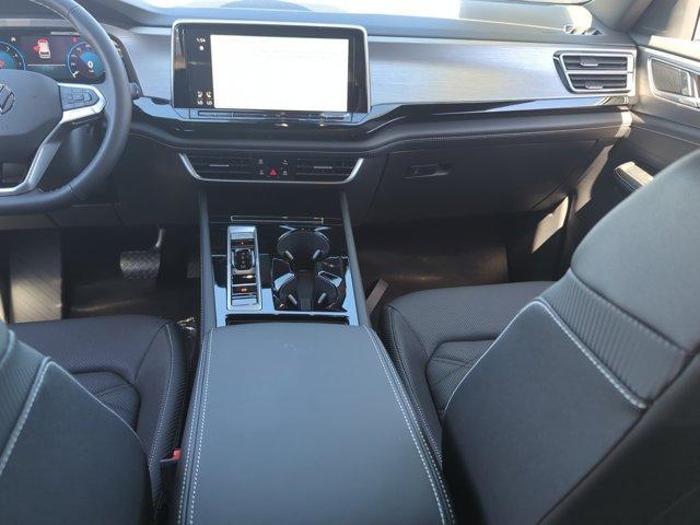 new 2026 Volkswagen Atlas Cross Sport car, priced at $44,012