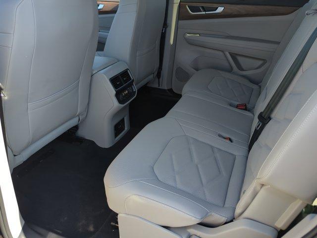 new 2026 Volkswagen Atlas car, priced at $46,518
