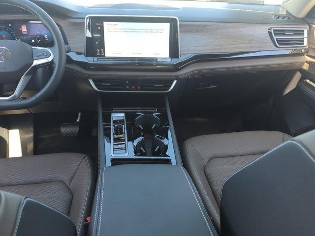 new 2026 Volkswagen Atlas car, priced at $48,821