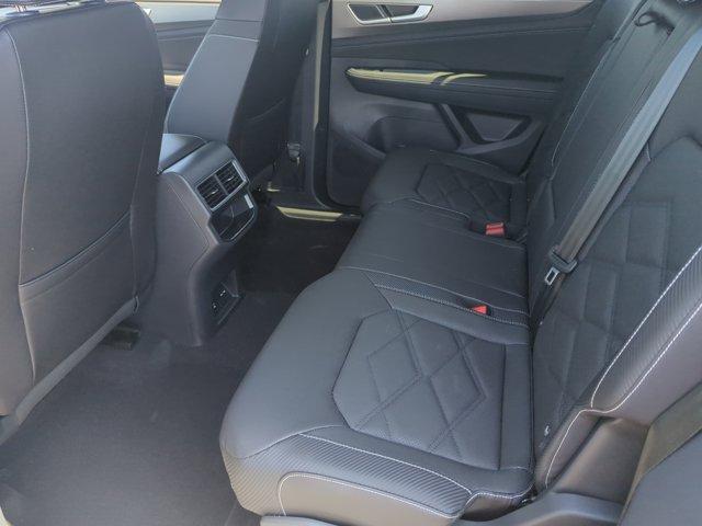 new 2026 Volkswagen Atlas Cross Sport car, priced at $42,952