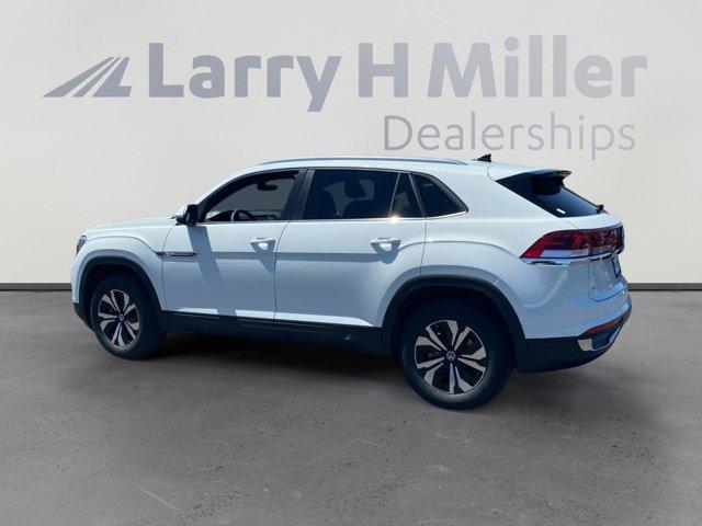 new 2025 Volkswagen Atlas Cross Sport car, priced at $37,761