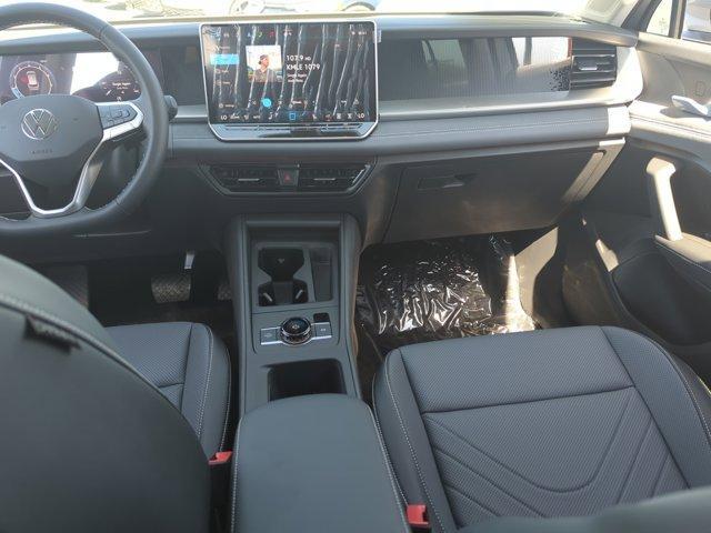 new 2025 Volkswagen Tiguan car, priced at $33,396
