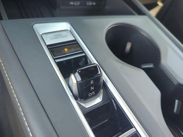 new 2026 Volkswagen Atlas Cross Sport car, priced at $39,471