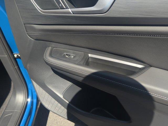 new 2026 Volkswagen Atlas Cross Sport car, priced at $39,471