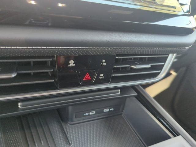 new 2026 Volkswagen Atlas Cross Sport car, priced at $39,471