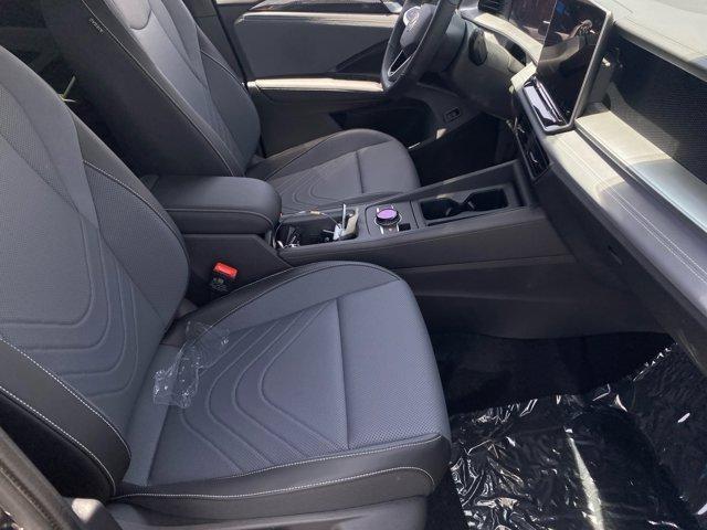 new 2025 Volkswagen Tiguan car, priced at $39,740