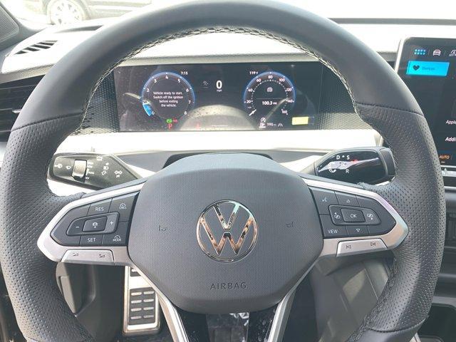 new 2025 Volkswagen Tiguan car, priced at $39,740