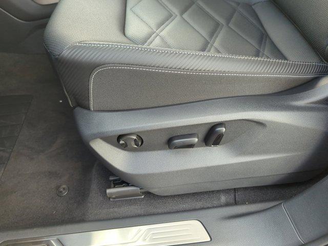 new 2026 Volkswagen Atlas Cross Sport car, priced at $46,331