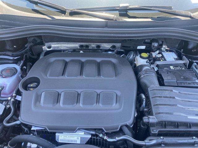 new 2025 Volkswagen Tiguan car, priced at $32,758