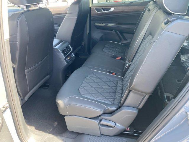 new 2025 Volkswagen Atlas car, priced at $54,109