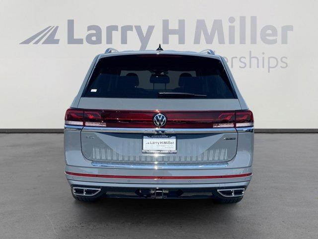 new 2025 Volkswagen Atlas car, priced at $52,309