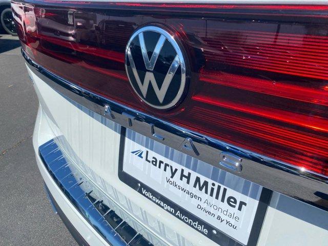new 2025 Volkswagen Atlas car, priced at $45,292