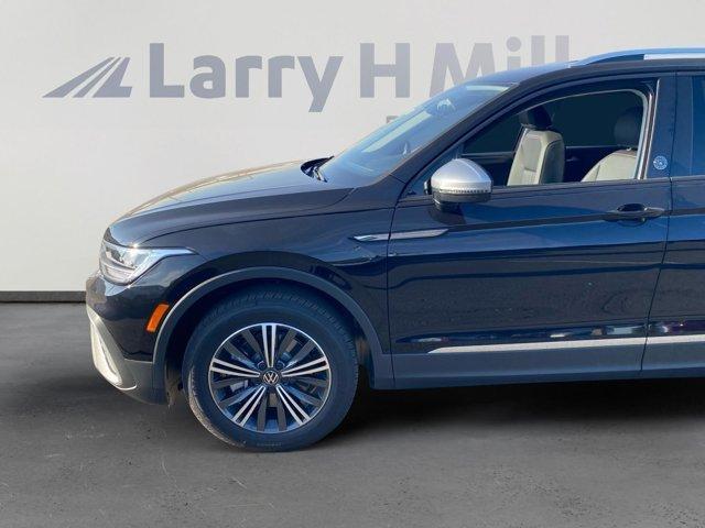 new 2024 Volkswagen Tiguan car, priced at $30,876