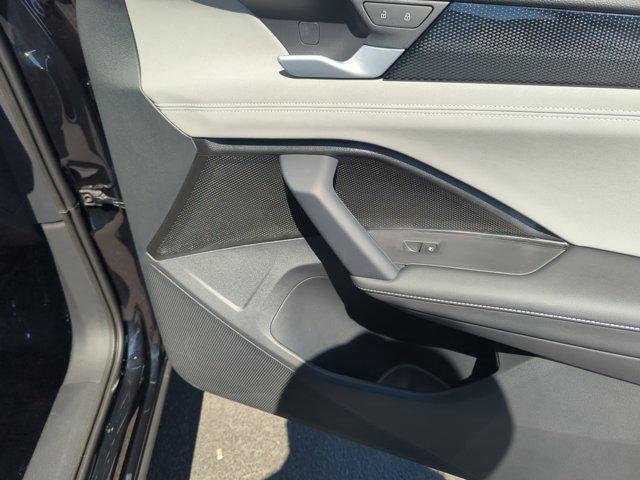 new 2025 Volkswagen Tiguan car, priced at $35,830