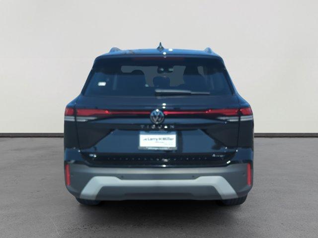 new 2025 Volkswagen Tiguan car, priced at $33,546