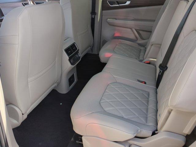 new 2026 Volkswagen Atlas car, priced at $54,118