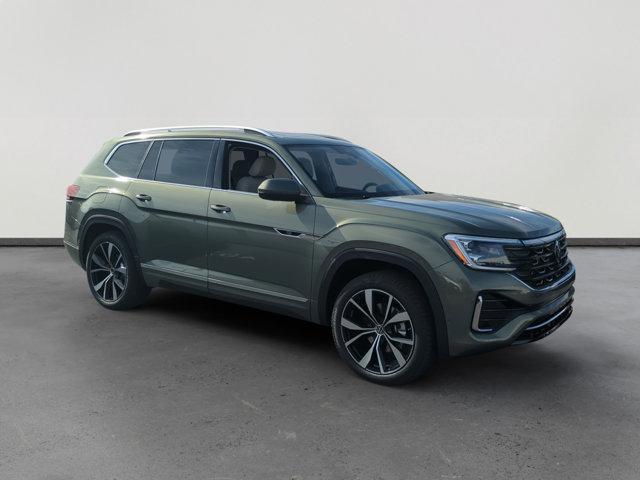 new 2026 Volkswagen Atlas car, priced at $54,118