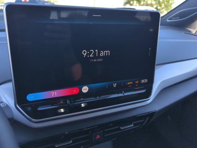 new 2025 Volkswagen ID.4 car, priced at $51,552